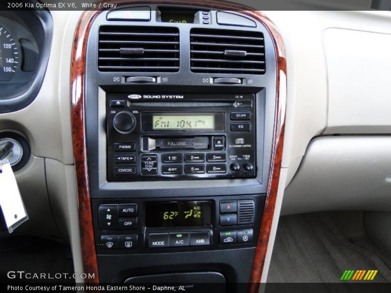 Controls of 2006 Optima EX V6