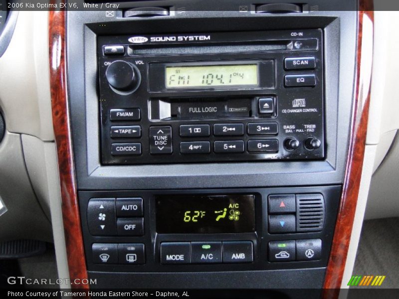 Controls of 2006 Optima EX V6