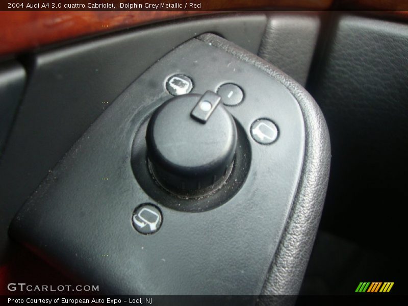 Controls of 2004 A4 3.0 quattro Cabriolet