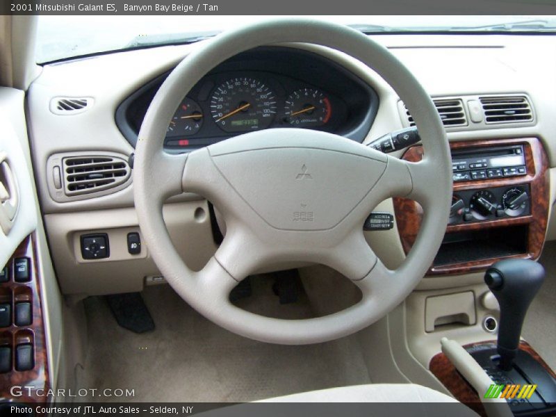 Dashboard of 2001 Galant ES