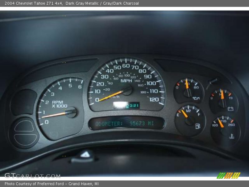 Dark Gray Metallic / Gray/Dark Charcoal 2004 Chevrolet Tahoe Z71 4x4