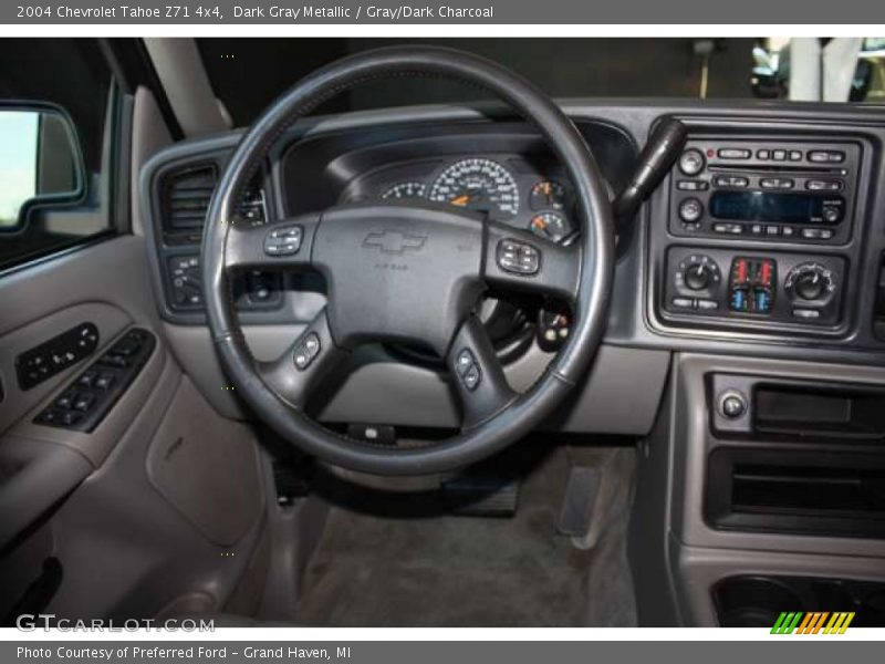 Dark Gray Metallic / Gray/Dark Charcoal 2004 Chevrolet Tahoe Z71 4x4