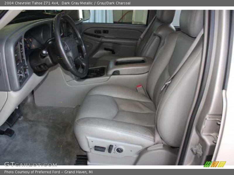 Dark Gray Metallic / Gray/Dark Charcoal 2004 Chevrolet Tahoe Z71 4x4