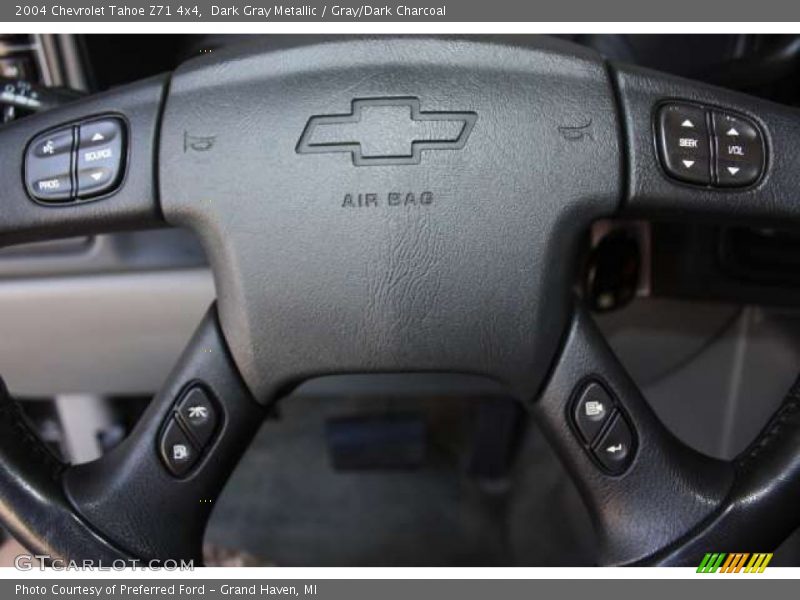 Dark Gray Metallic / Gray/Dark Charcoal 2004 Chevrolet Tahoe Z71 4x4
