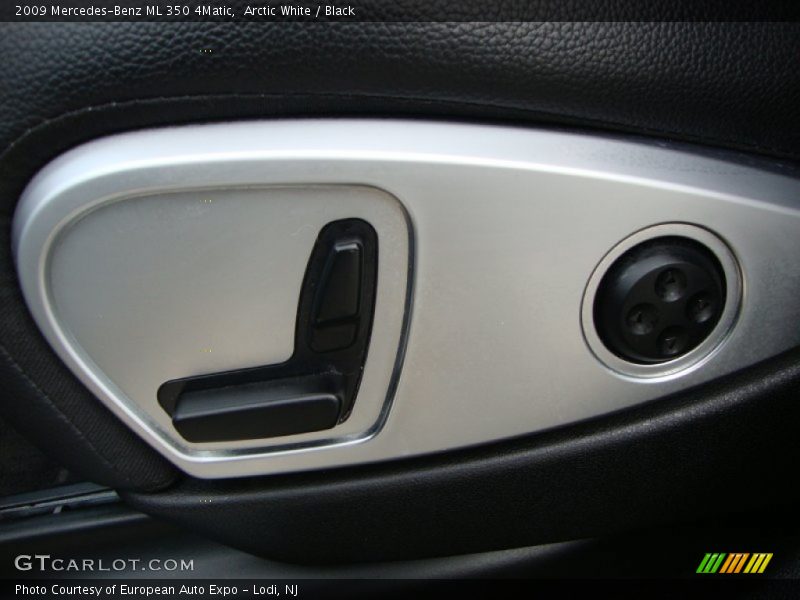 Arctic White / Black 2009 Mercedes-Benz ML 350 4Matic
