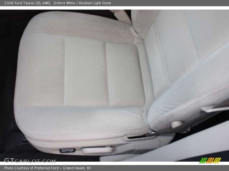 Oxford White / Medium Light Stone 2008 Ford Taurus SEL AWD
