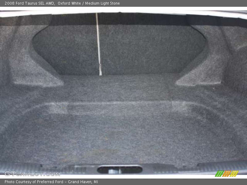 Oxford White / Medium Light Stone 2008 Ford Taurus SEL AWD