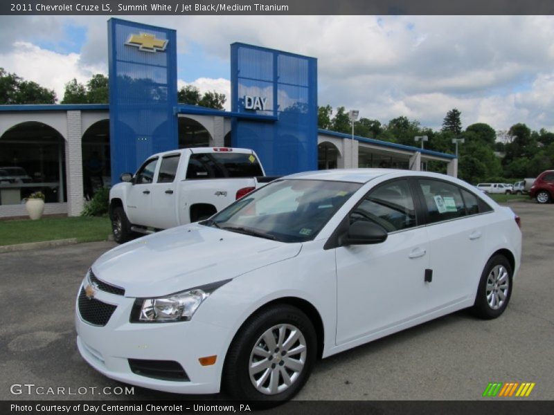 Summit White / Jet Black/Medium Titanium 2011 Chevrolet Cruze LS