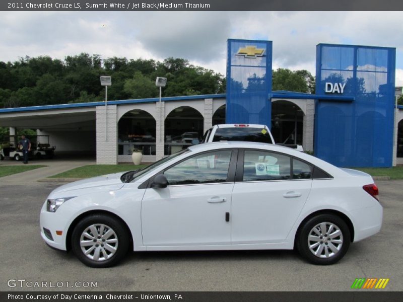 Summit White / Jet Black/Medium Titanium 2011 Chevrolet Cruze LS