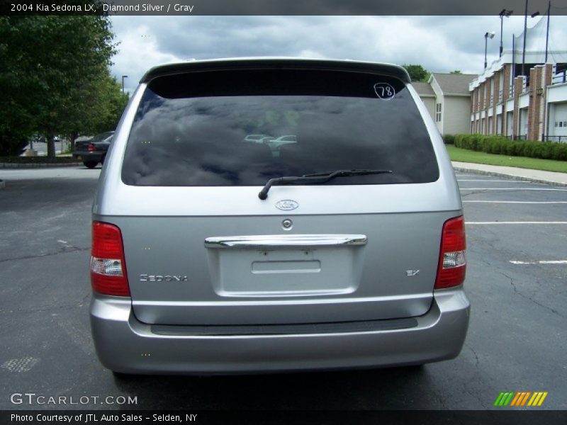 Diamond Silver / Gray 2004 Kia Sedona LX