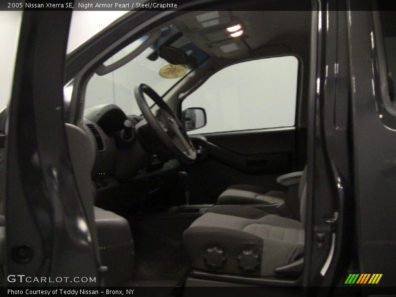 Night Armor Pearl / Steel/Graphite 2005 Nissan Xterra SE