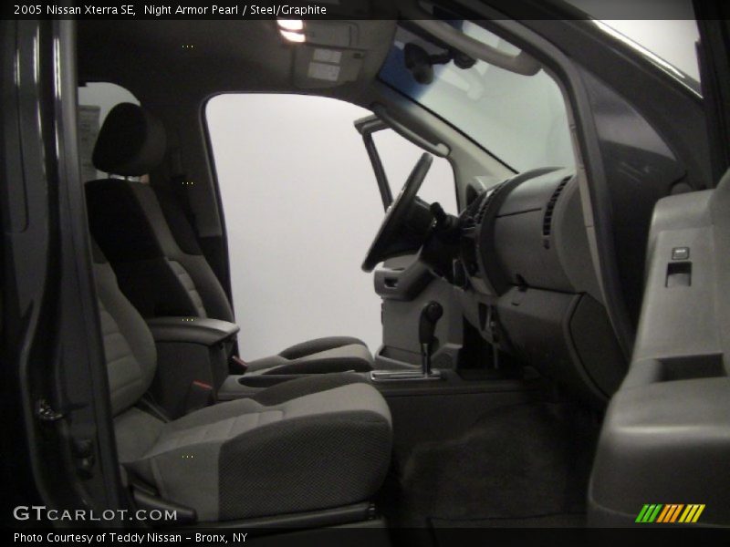 Night Armor Pearl / Steel/Graphite 2005 Nissan Xterra SE