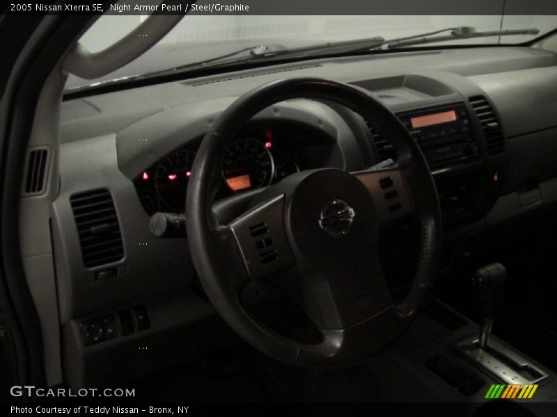 Night Armor Pearl / Steel/Graphite 2005 Nissan Xterra SE