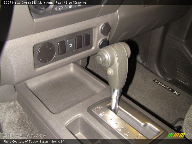 Night Armor Pearl / Steel/Graphite 2005 Nissan Xterra SE