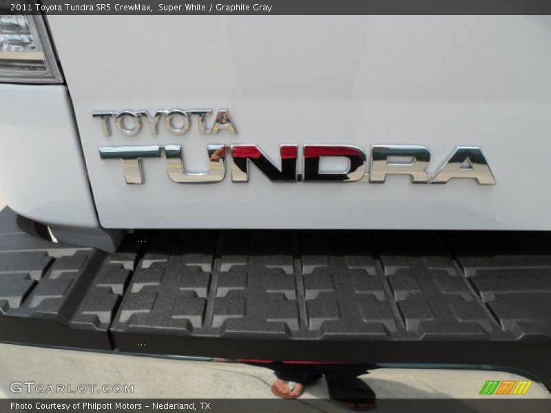 Super White / Graphite Gray 2011 Toyota Tundra SR5 CrewMax