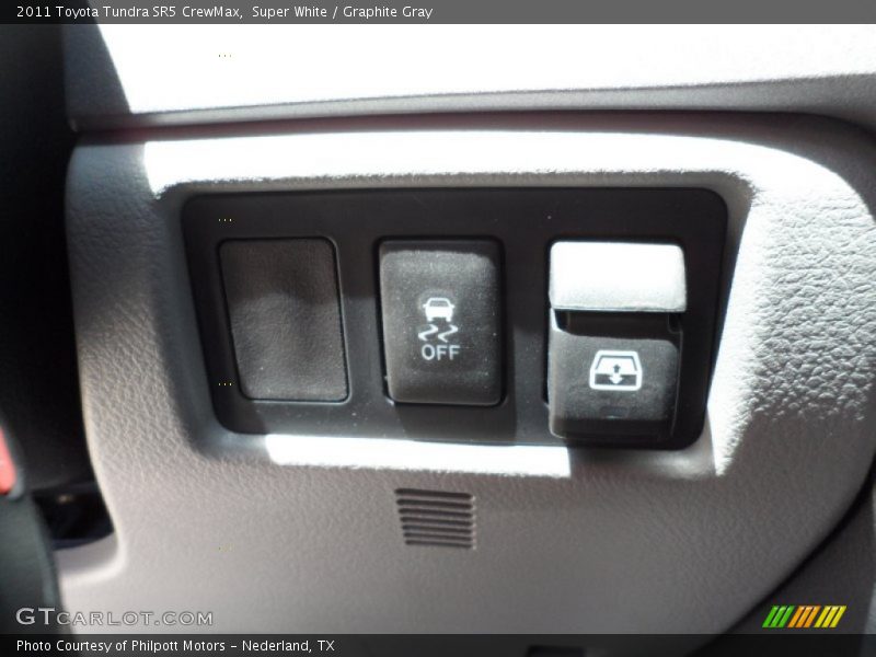 Super White / Graphite Gray 2011 Toyota Tundra SR5 CrewMax