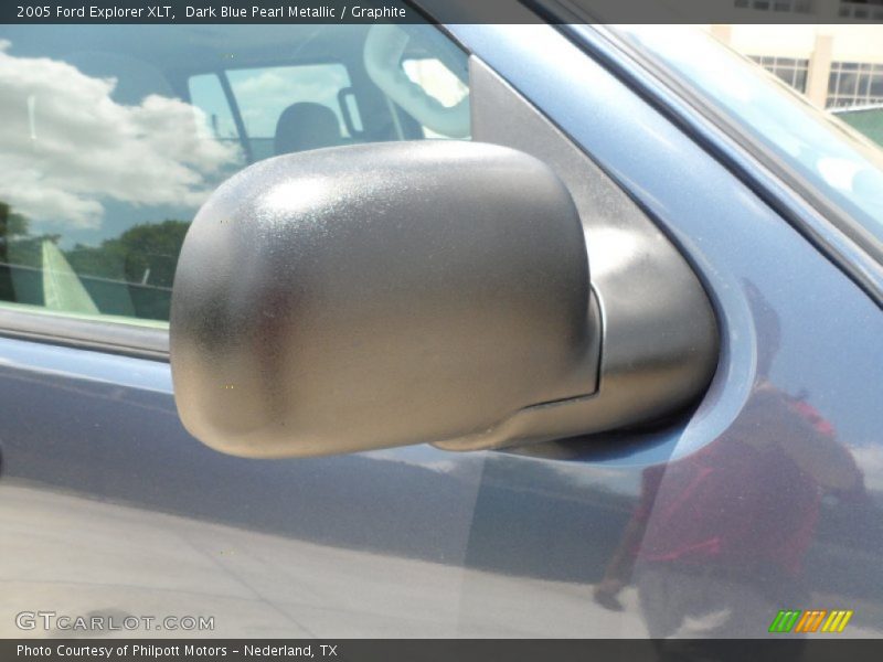 Dark Blue Pearl Metallic / Graphite 2005 Ford Explorer XLT