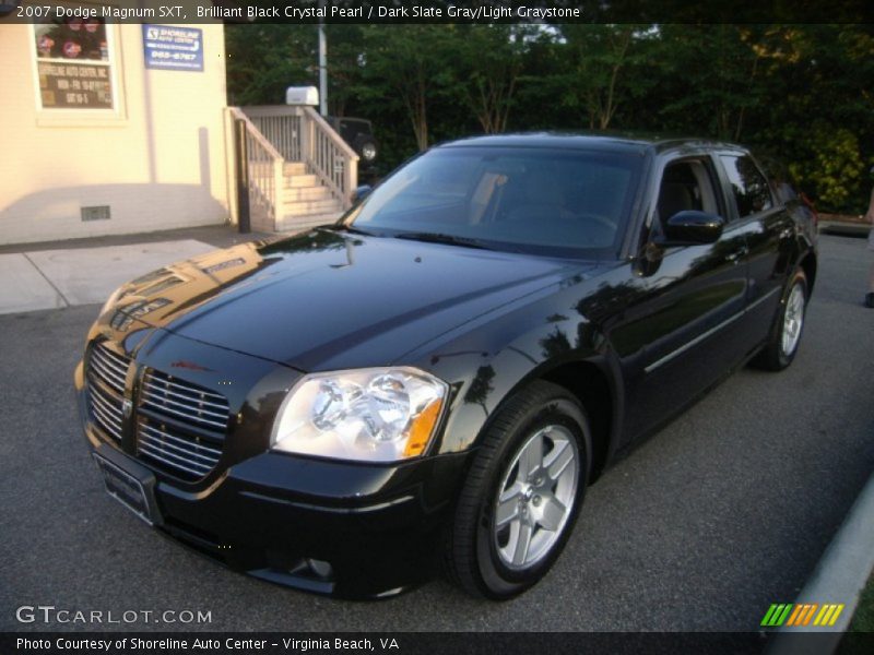 Brilliant Black Crystal Pearl / Dark Slate Gray/Light Graystone 2007 Dodge Magnum SXT