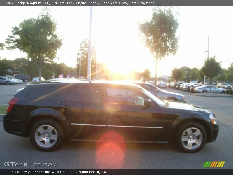 Brilliant Black Crystal Pearl / Dark Slate Gray/Light Graystone 2007 Dodge Magnum SXT