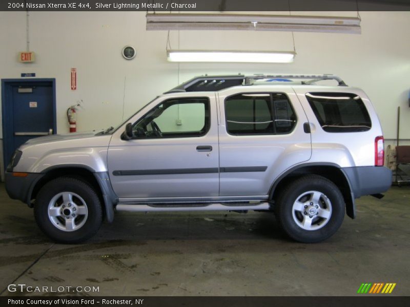 Silver Lightning Metallic / Charcoal 2004 Nissan Xterra XE 4x4