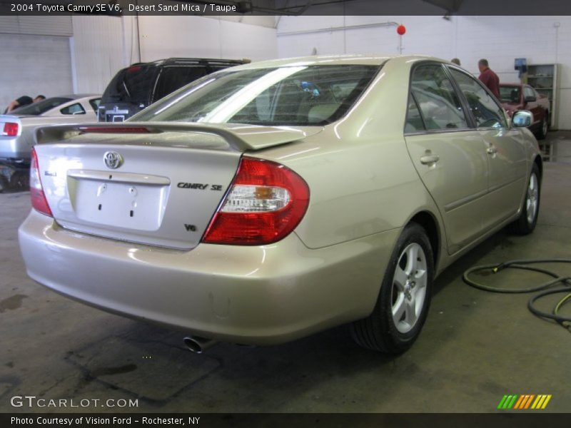 Desert Sand Mica / Taupe 2004 Toyota Camry SE V6