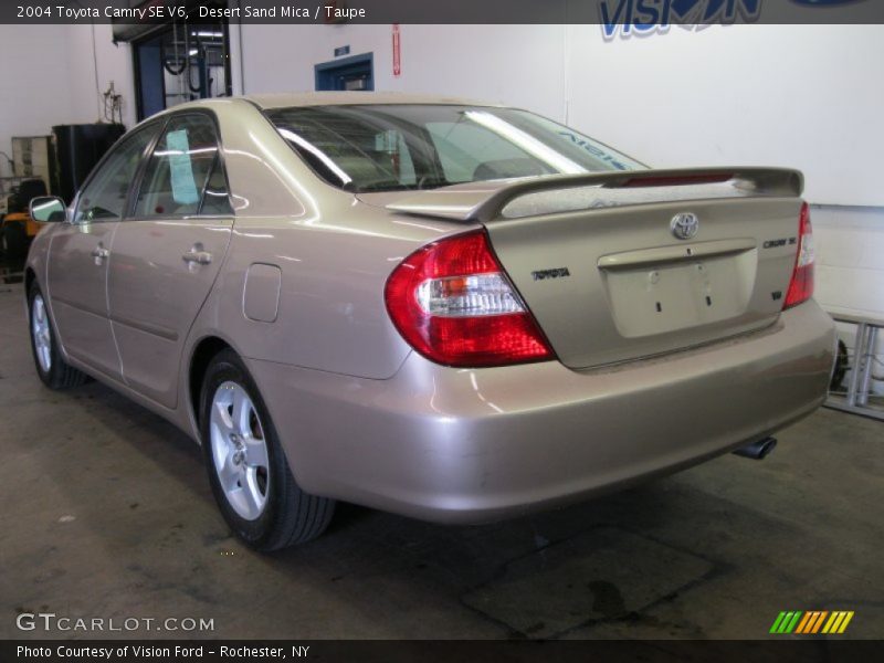 Desert Sand Mica / Taupe 2004 Toyota Camry SE V6