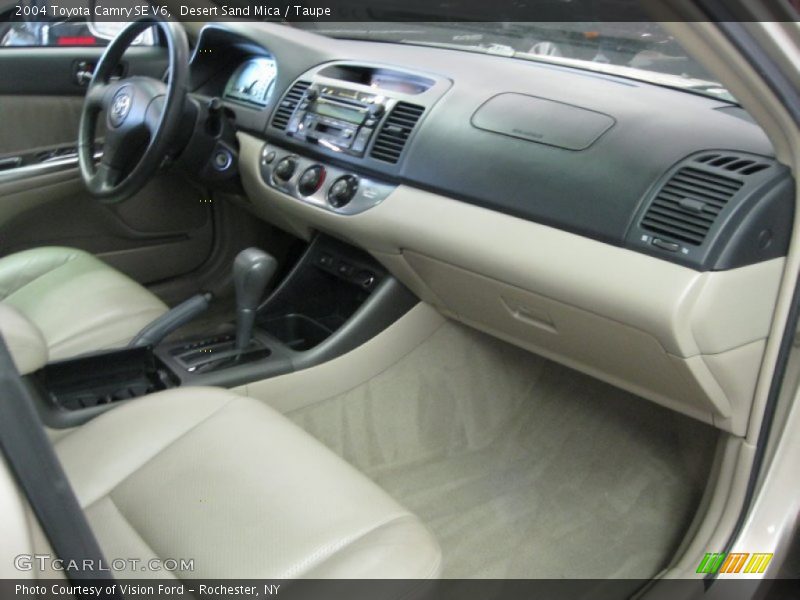 Desert Sand Mica / Taupe 2004 Toyota Camry SE V6