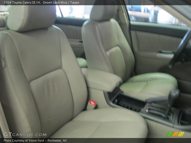 Desert Sand Mica / Taupe 2004 Toyota Camry SE V6