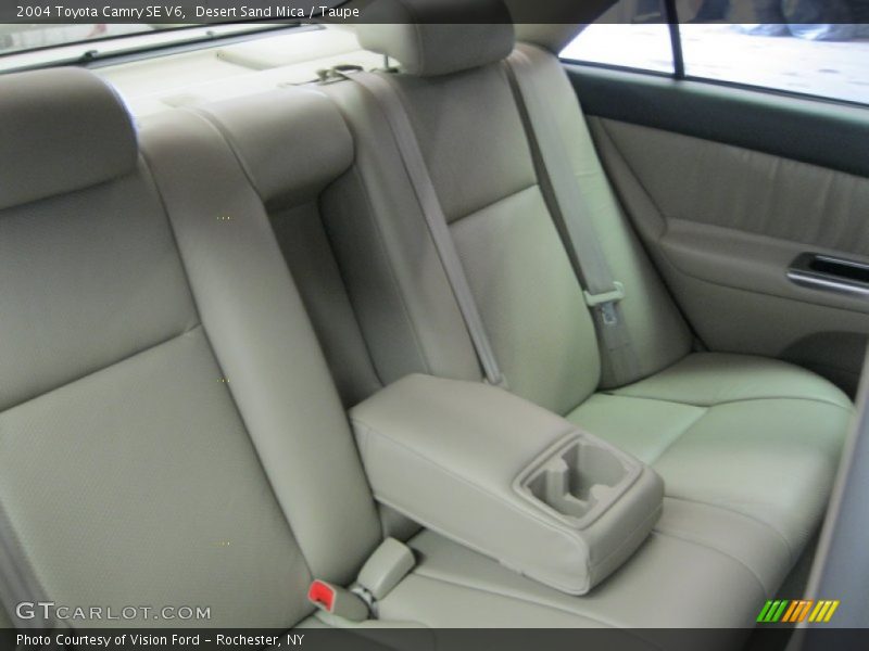 Desert Sand Mica / Taupe 2004 Toyota Camry SE V6