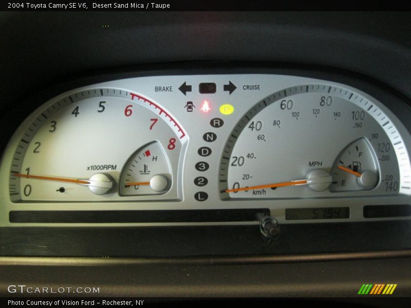 Desert Sand Mica / Taupe 2004 Toyota Camry SE V6
