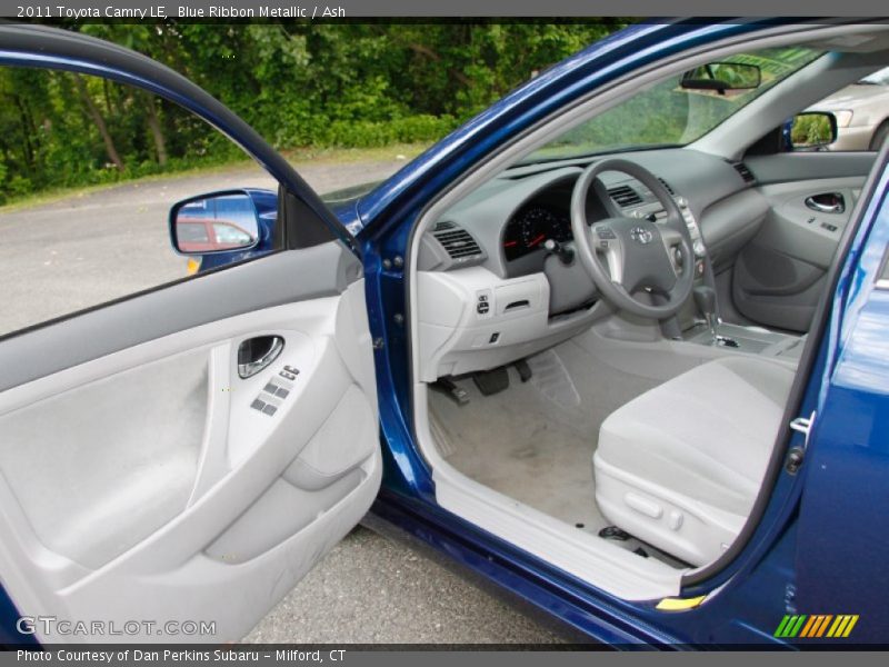 Blue Ribbon Metallic / Ash 2011 Toyota Camry LE