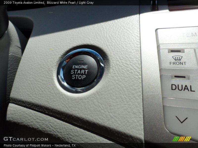 Blizzard White Pearl / Light Gray 2009 Toyota Avalon Limited