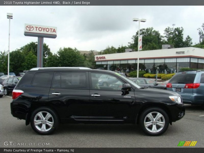 Black / Sand Beige 2010 Toyota Highlander Limited 4WD