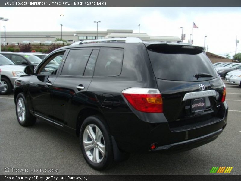 Black / Sand Beige 2010 Toyota Highlander Limited 4WD
