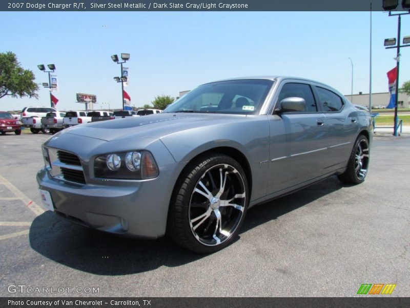 Front 3/4 View of 2007 Charger R/T
