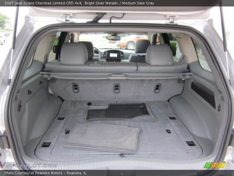  2007 Grand Cherokee Limited CRD 4x4 Trunk