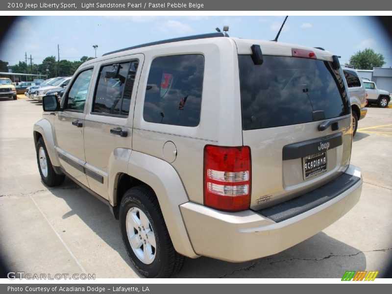 Light Sandstone Pearl / Pastel Pebble Beige 2010 Jeep Liberty Sport