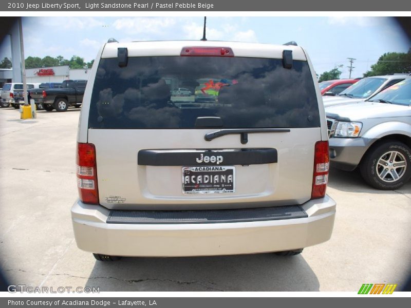 Light Sandstone Pearl / Pastel Pebble Beige 2010 Jeep Liberty Sport