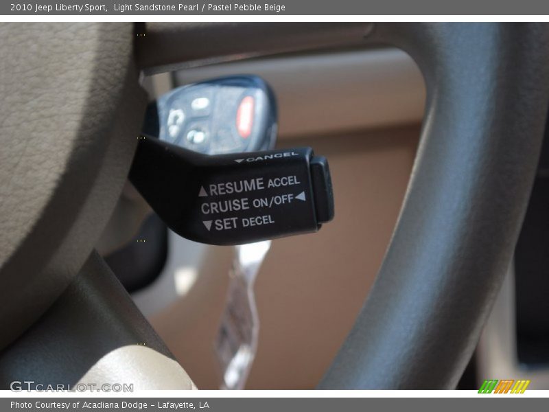 Light Sandstone Pearl / Pastel Pebble Beige 2010 Jeep Liberty Sport