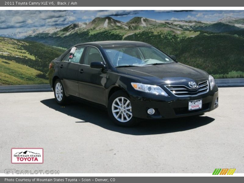 Black / Ash 2011 Toyota Camry XLE V6