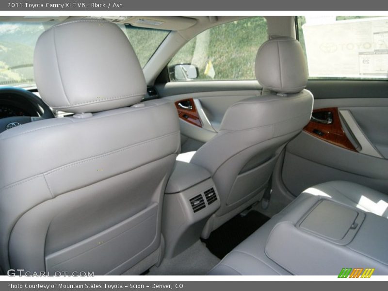 Black / Ash 2011 Toyota Camry XLE V6