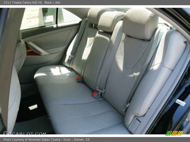 Black / Ash 2011 Toyota Camry XLE V6