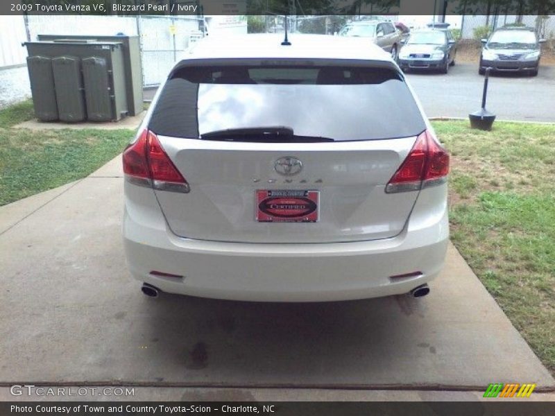 Blizzard Pearl / Ivory 2009 Toyota Venza V6