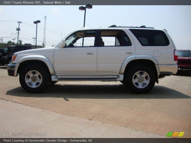 Natural White / Oak 2002 Toyota 4Runner SR5