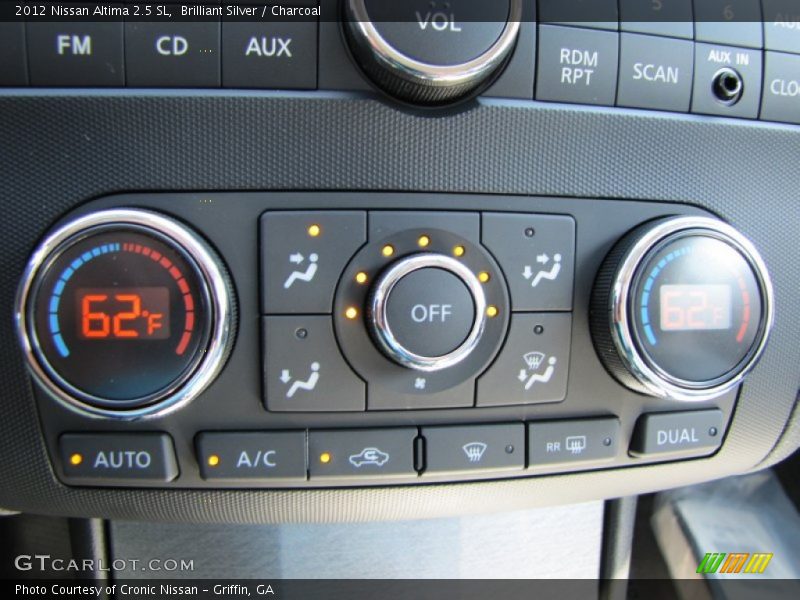 Controls of 2012 Altima 2.5 SL