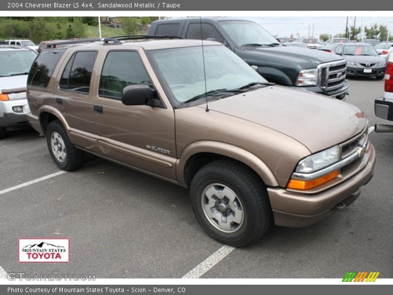 Sandalwood Metallic / Taupe 2004 Chevrolet Blazer LS 4x4