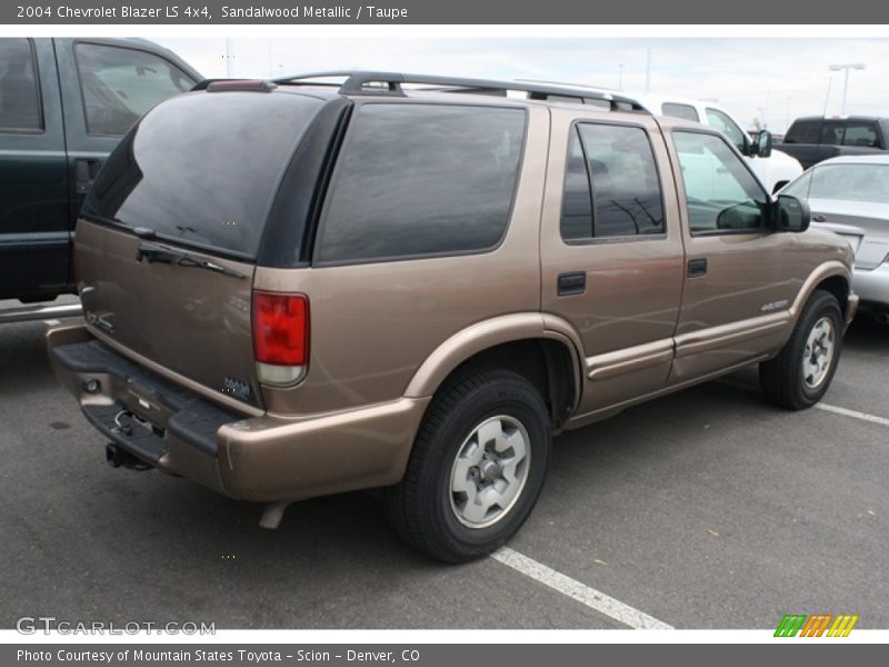 Sandalwood Metallic / Taupe 2004 Chevrolet Blazer LS 4x4