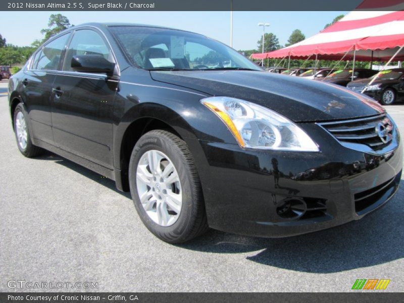 Super Black / Charcoal 2012 Nissan Altima 2.5 S