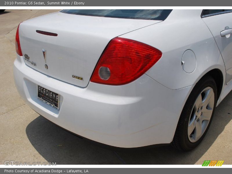 Summit White / Ebony 2010 Pontiac G6 Sedan