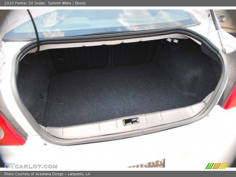 Summit White / Ebony 2010 Pontiac G6 Sedan